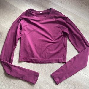 Lululemon crop top
